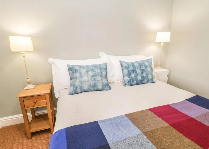 Snowdrop * Scarborough